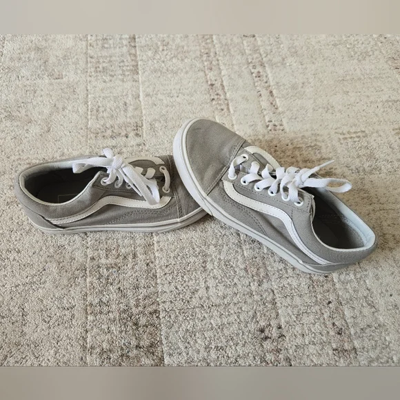 Vans Gray and White Women's Sneakers - Picture 2 of 4